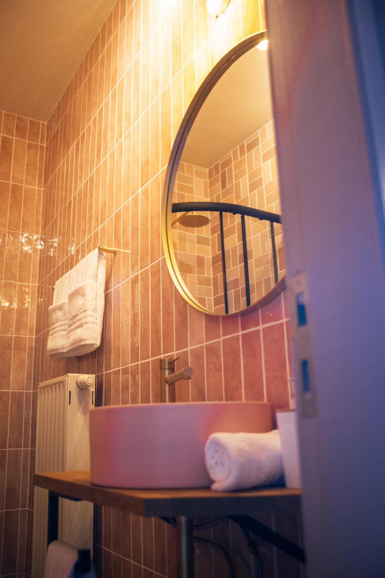 B&B Het Notarishuis - Authentiek Verblijf Nabij Maastricht Вурен Екстериор снимка