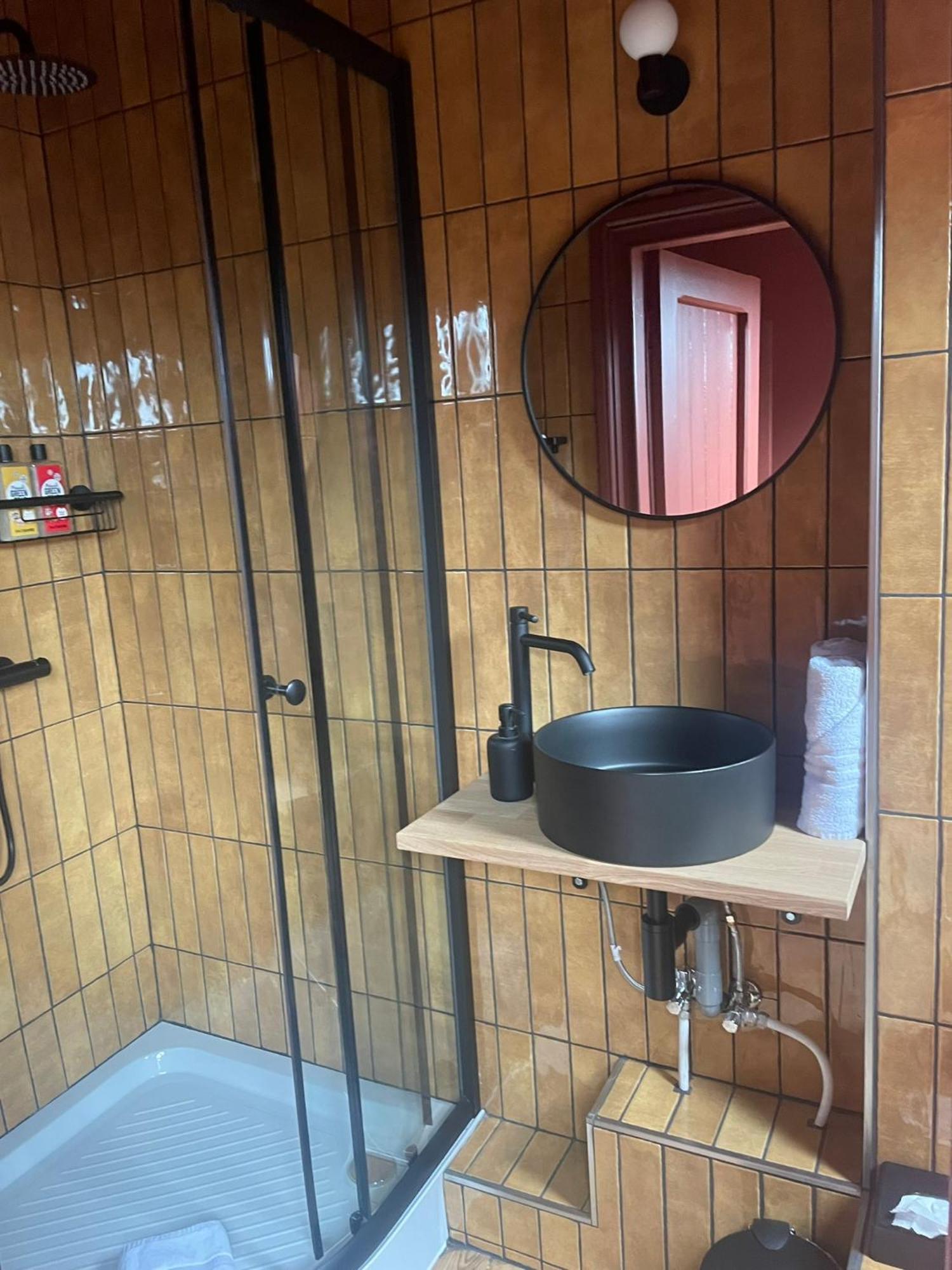 B&B Het Notarishuis - Authentiek Verblijf Nabij Maastricht Вурен Екстериор снимка
